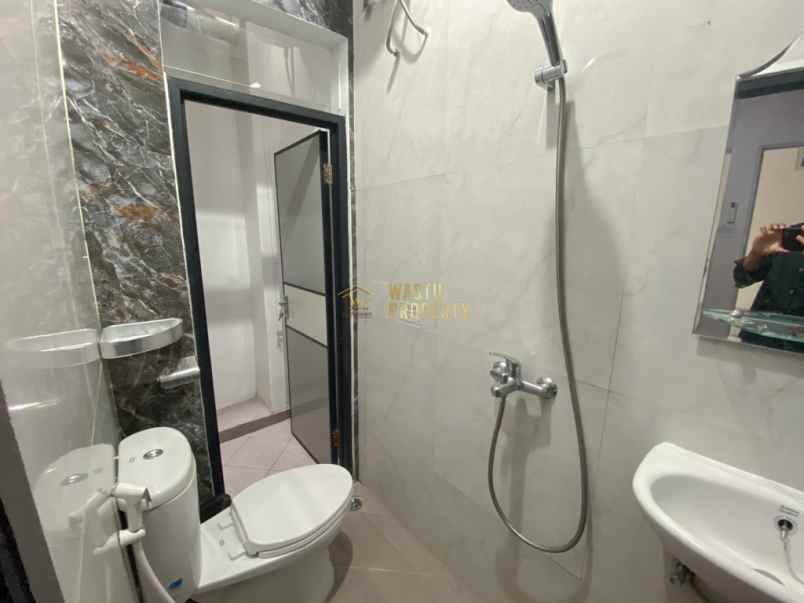 dijual kost ekslusif murah full furnished dekat ugm