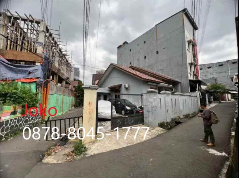 dijual kost jl kebon kacang