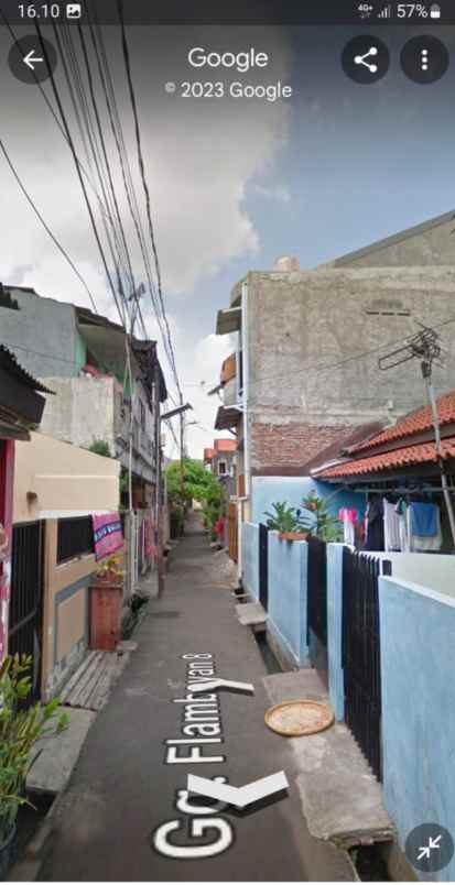dijual kost jl nanas gang flamboyan