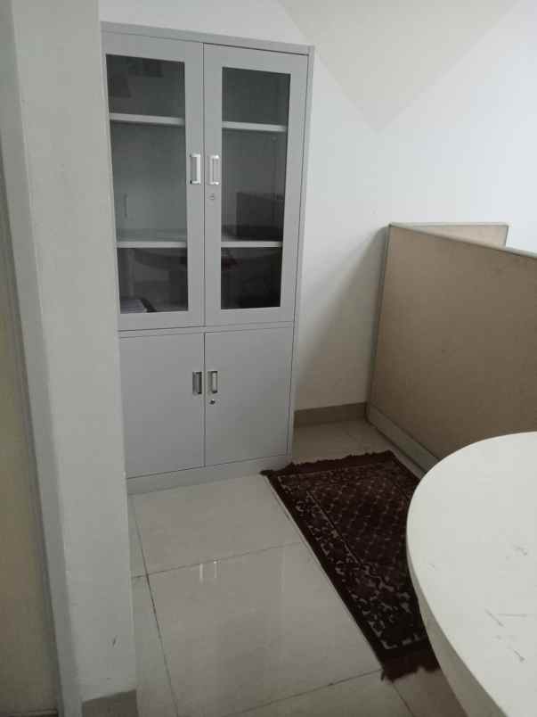 dijual ruko 3 lantai di daerah cinere