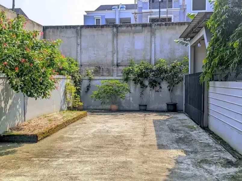 dijual ruko gudang kantor duren sawit