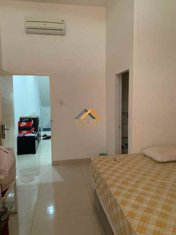 dijual ruko gudang kantor jalan karya cilincing