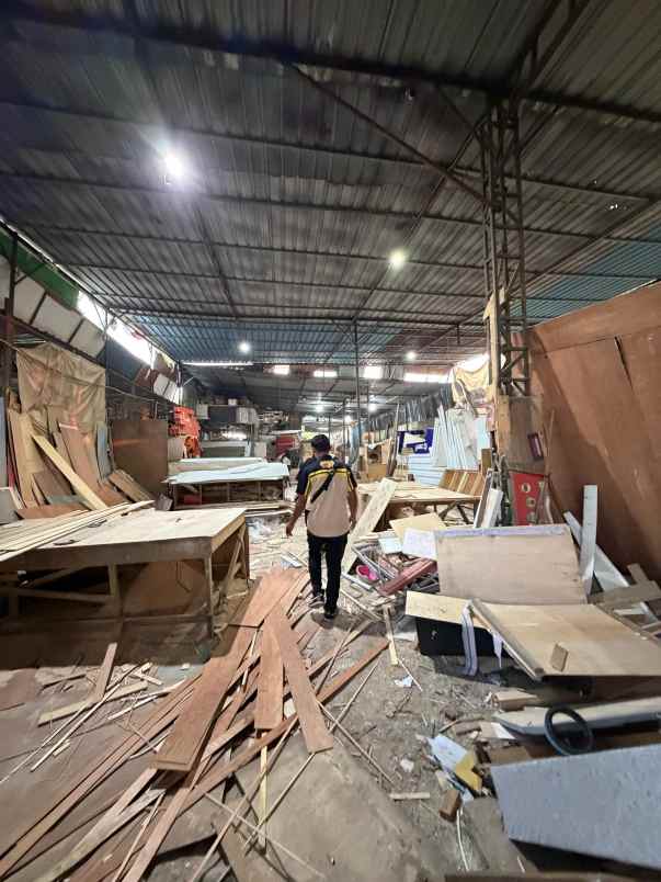 dijual ruko gudang kantor jalan raya mulung