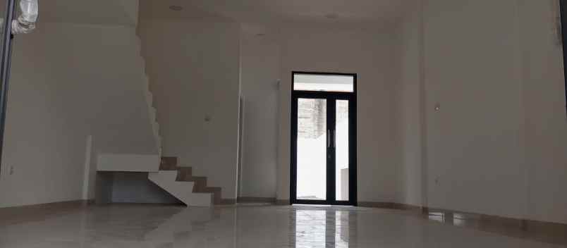 dijual ruko gudang kantor jalan raya villa bandung indah