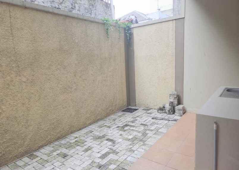 dijual ruko gudang kantor jatinegara rawa bunga