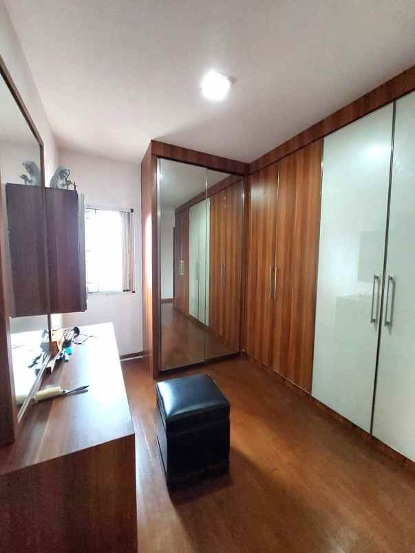 dijual ruko gudang kantor jl ring road utara