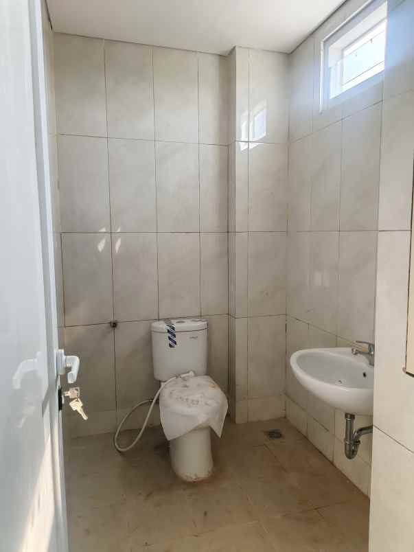 dijual ruko gudang kantor poj city
