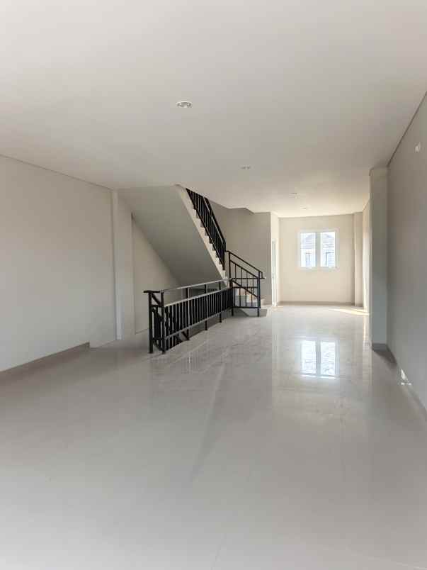 dijual ruko gudang kantor poj city