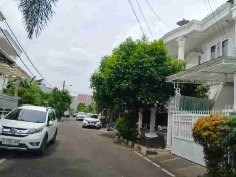 dijual ruko gudang kantor pondok kelapa