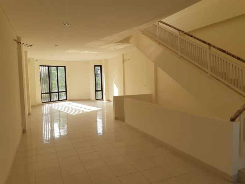 dijual ruko gudang kantor ruko the boulevard jgc