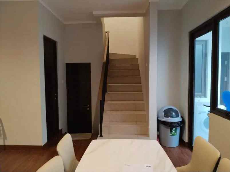 dijual ruko gudang kantor summarecon bekasi