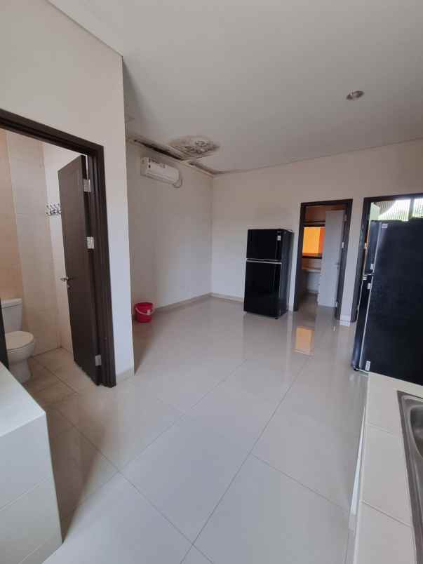 dijual ruko rukan lebar muka siap usaha