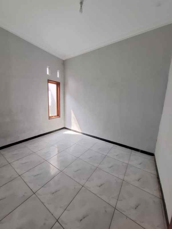 dijual rumah 1 5 km ke jl jogja solo