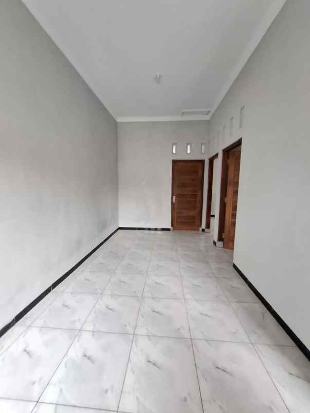 dijual rumah 1 5 km ke jl jogja solo