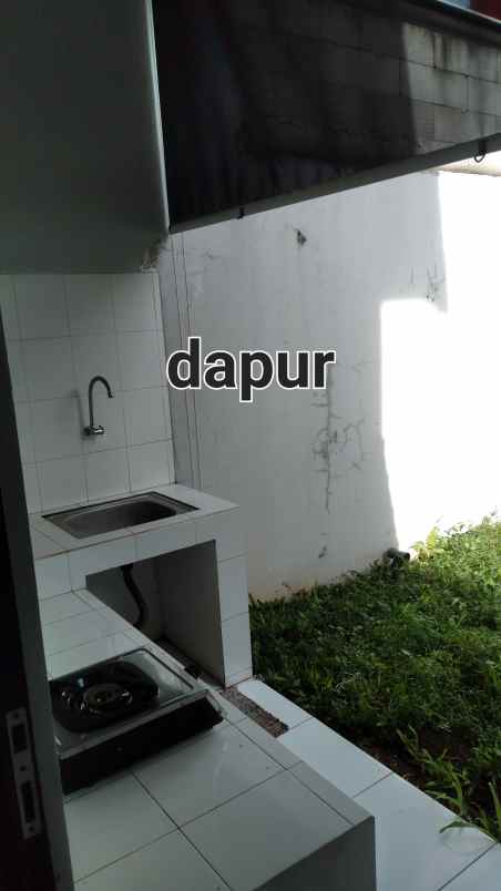 dijual rumah 2 lantai dekat ke pusat kota cimah