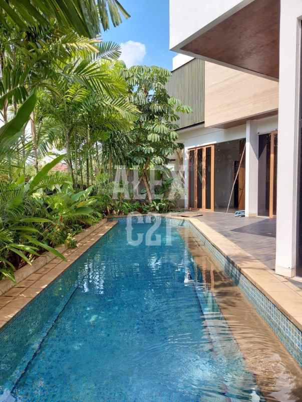 dijual rumah area kuningan jaksel