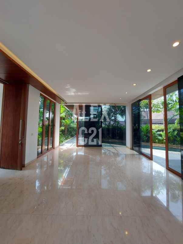 dijual rumah area kuningan jaksel