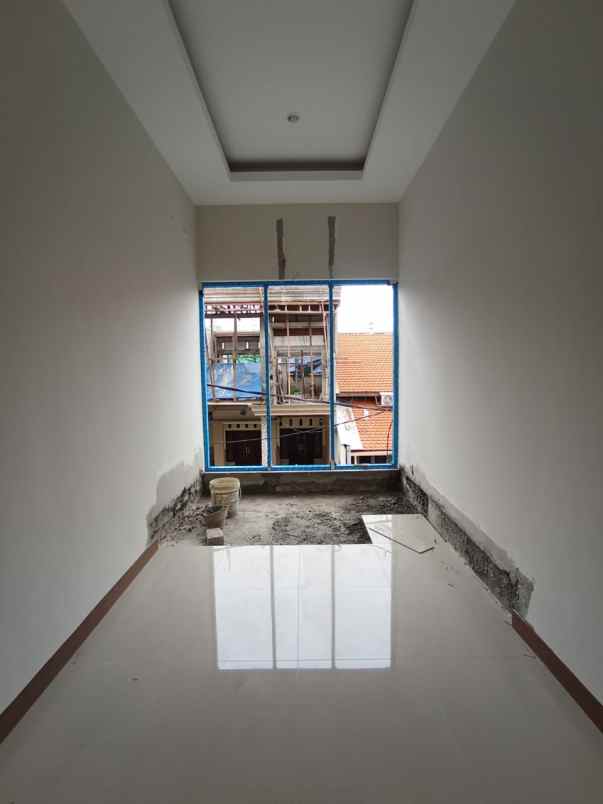 dijual rumah babatan pilang