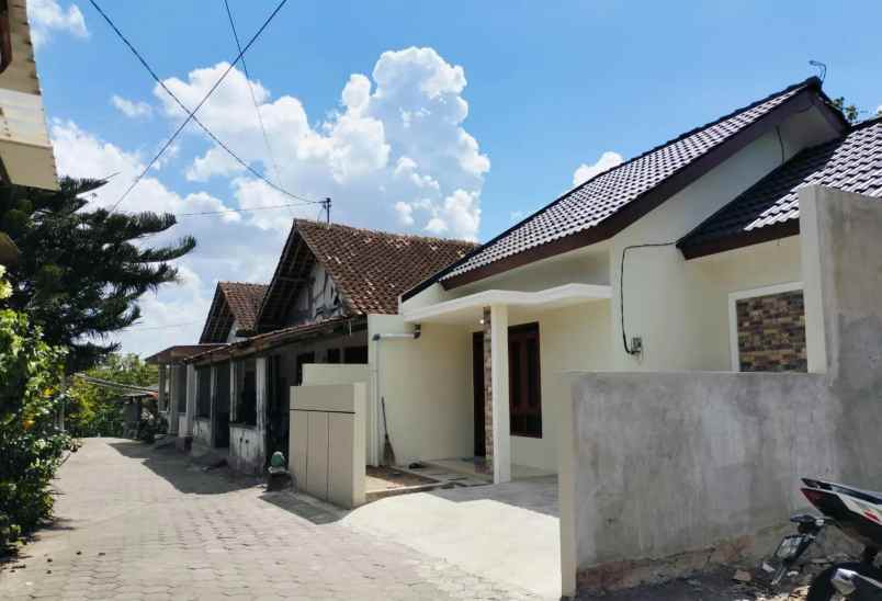 dijual rumah banguntapan