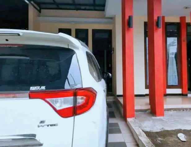 dijual rumah banyumanik