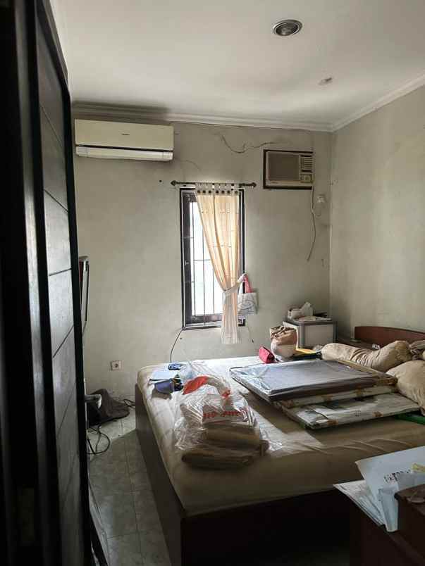 dijual rumah bebas banjir di kebon jeruk jakarta barat