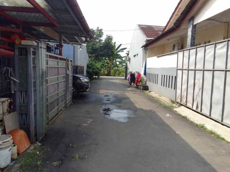 dijual rumah bojongsari depok