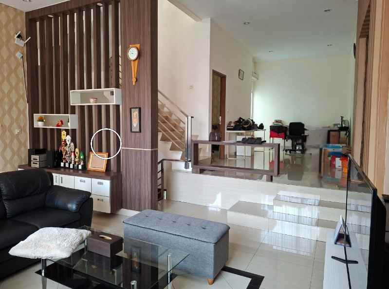 dijual rumah boulevard