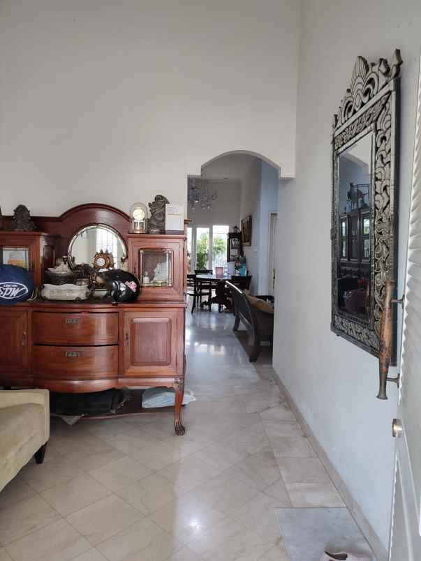 dijual rumah cideng
