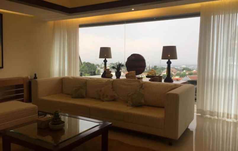 dijual rumah cigadung