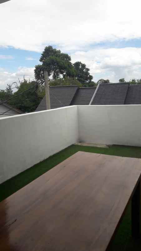 dijual rumah cihanjuang bawah