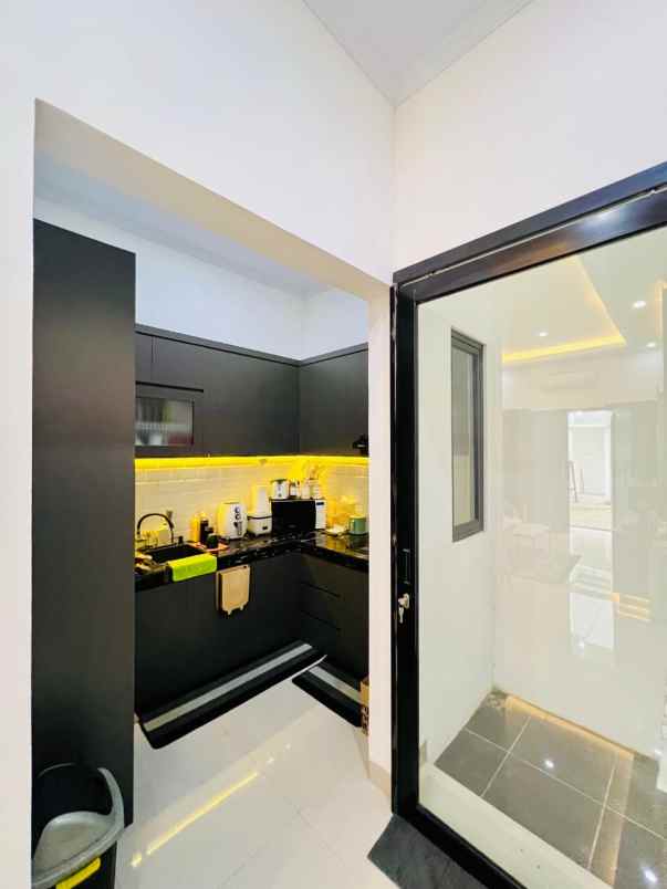 dijual rumah cilandak kko