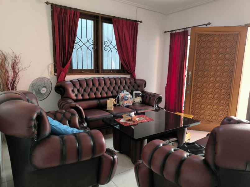 dijual rumah cilandak timur