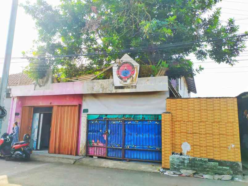 dijual rumah cilangkap