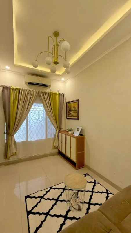 dijual rumah ciledug