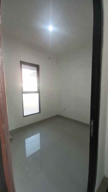 dijual rumah cimandiri raya cipayung