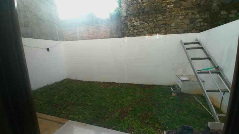 dijual rumah cimandiri raya cipayung