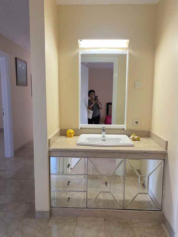 dijual rumah cipete utara kebayoran