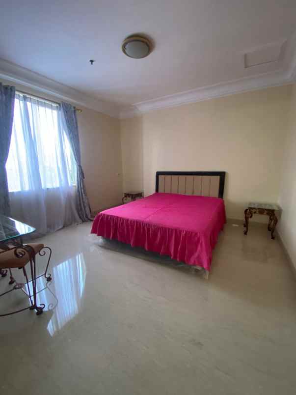 dijual rumah cipete utara kebayoran