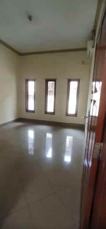 dijual rumah cipinang jaya cipinang