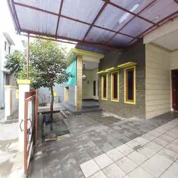 dijual rumah cipinang jaya cipinang
