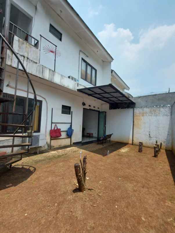 dijual rumah ciputat timur