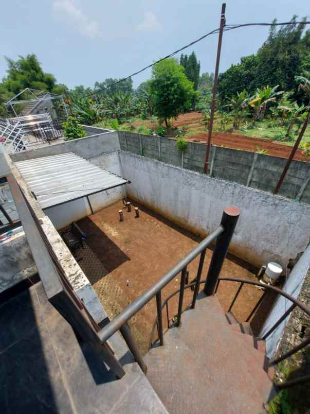 dijual rumah ciputat timur