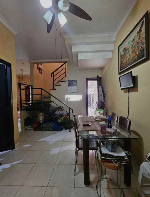 dijual rumah cirendeu ciputat timur tangsel