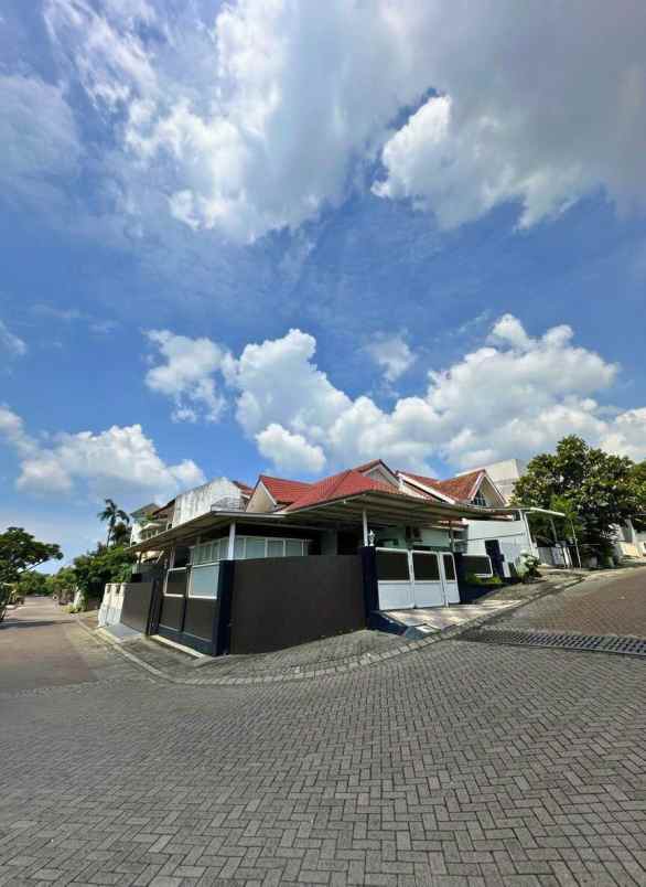dijual rumah citraland international