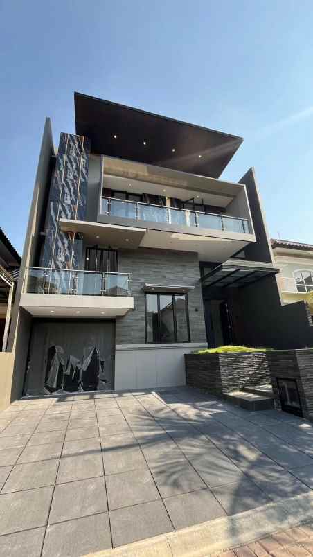 dijual rumah citraland utama