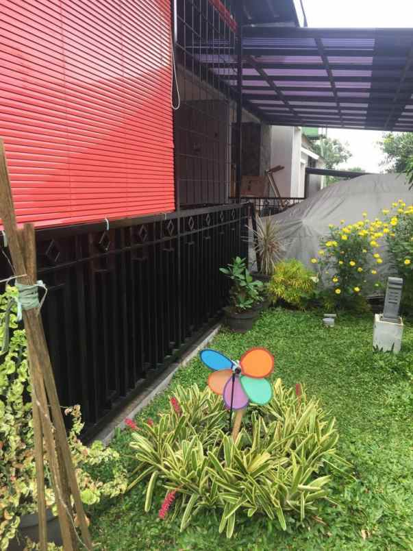 dijual rumah cluster bumi asri