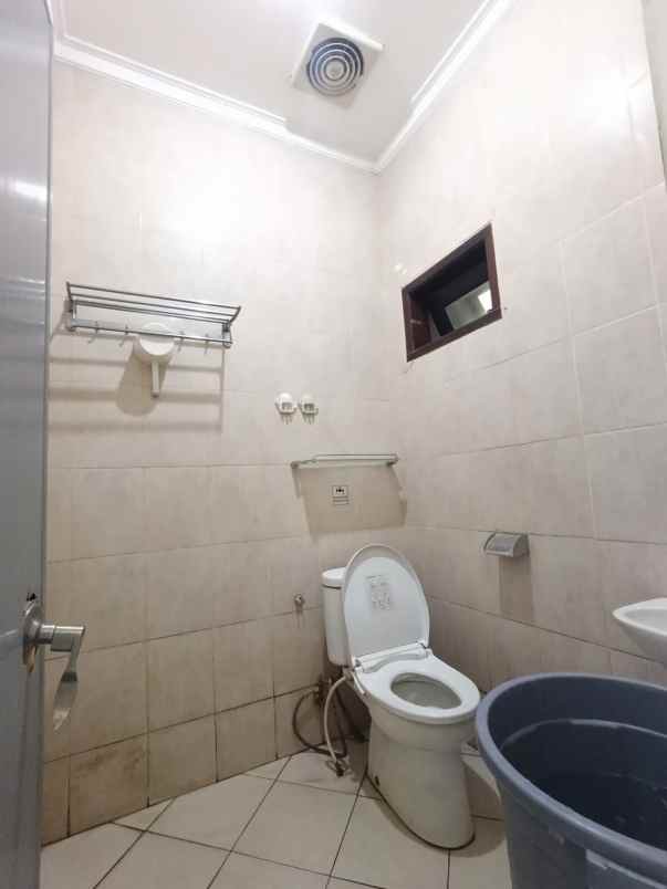 dijual rumah cluster di cinere kota depok jawa barat