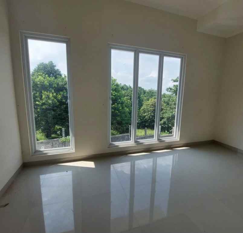 dijual rumah cluster jl pulo