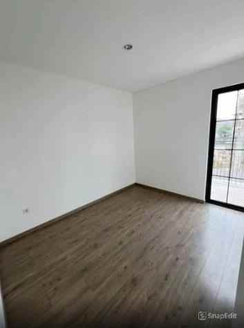 dijual rumah cluster maison de wisteria