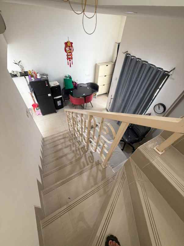 dijual rumah cluster sevilla jababeka